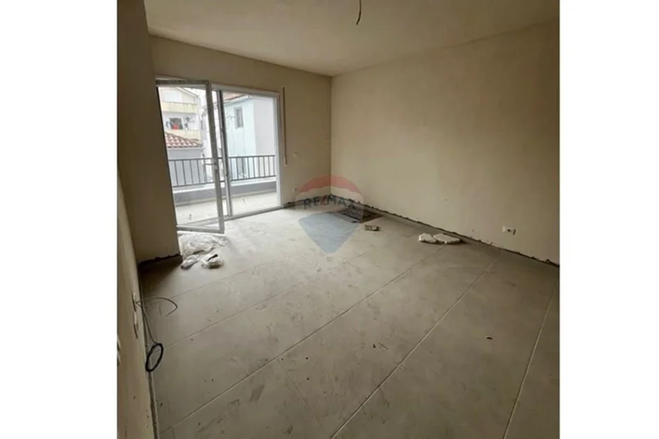 Tirane, shitet apartament , 117 m² 194.001 € 