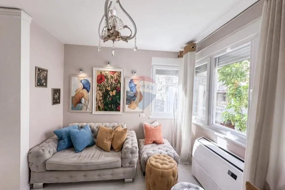 Tirane, jepet me qera apartament 2+1+Aneks+Ballkon , 105 m² 1.350 € (Kopshti Zoologjik, pranë Pavarotti)