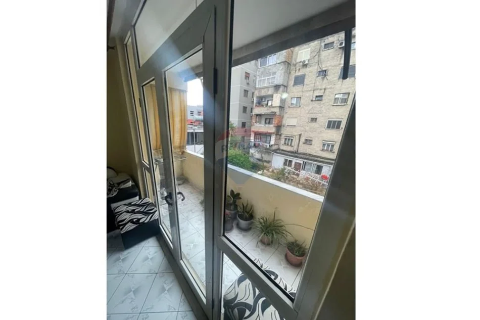 Tirane, shitet apartament , 128 m² 177.000 € 