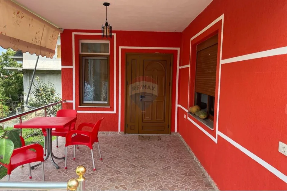 Vlore, shitet Vile 2+1 Kati 1, 300 m² 120.000 € (Sherishte, Vlore)