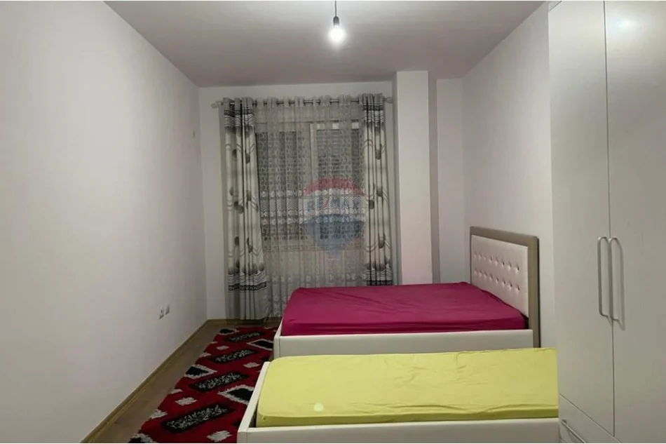 Tirane, jepet me qera apartament , 140 m² 246.000 € 
