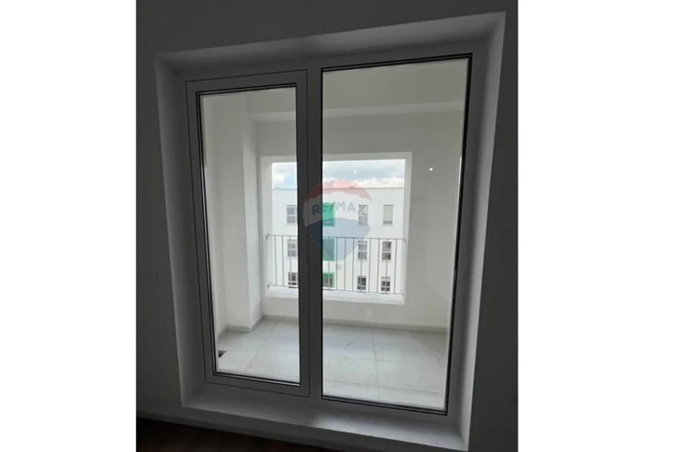 Tirane, shitet apartament 1+1 , 61 m² 110.000 € (Ali Demi)