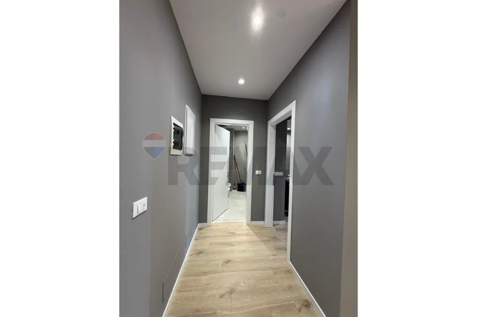 Tirane, jepet me qera , 73 m² 1.500 € (Liqeni Artificial)