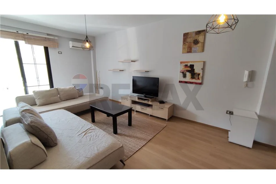 Apartament 2+1+2 per shitje te Kodra e Diellit