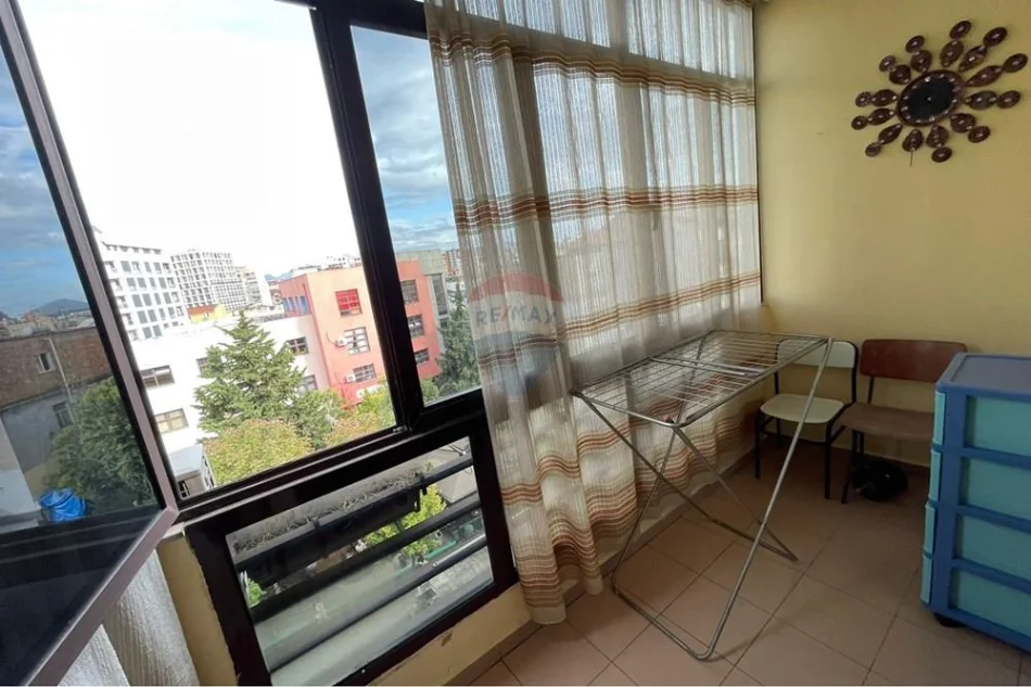 Tirane, jepet me qera apartament , 60 m² 530 € 
