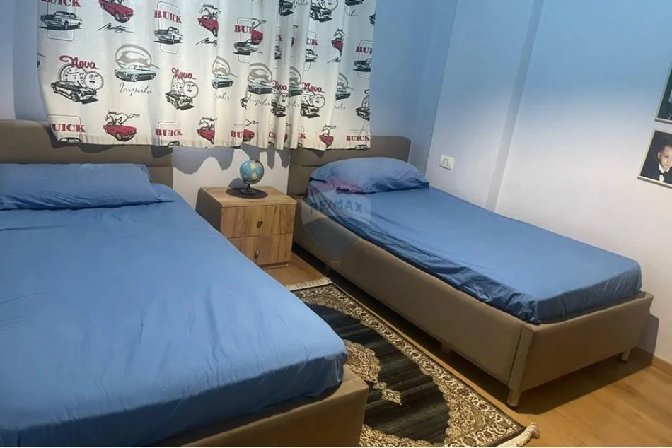 Tirane, jepet me qera apartament 2+1 Kati 6, 85 m² 600 € (KMY, Yzberisht,)