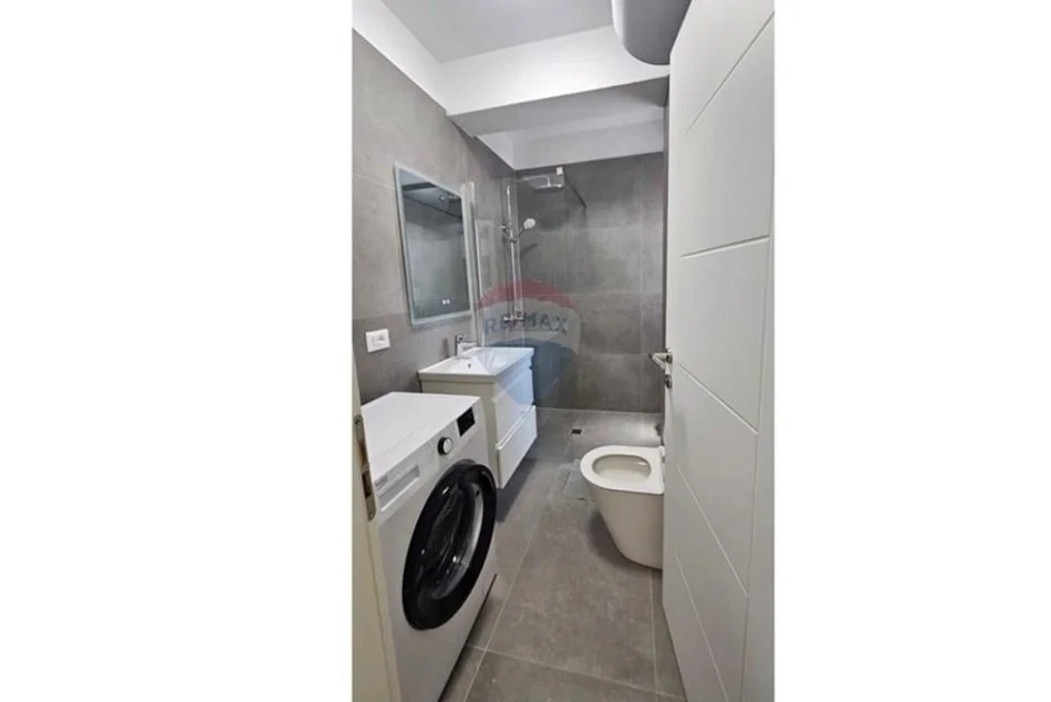 Tirane, jepet me qera garsonier Kati 6, 30 m² 550 € (Rruga Ibrahim Rugova)