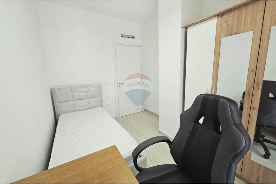 Tirane, jepet me qera apartament 2+1 , 90 m² 650 € (Dritan Hoxha)