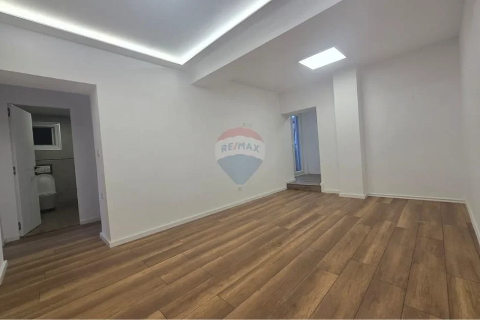 Tirane, jepet me qera , 78 m² 800 € 