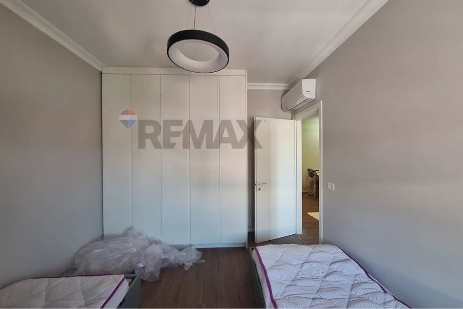 Tirane, jepet me qera apartament 2+1 Kati 6, 100 m² 800 € (DON BOSKO)
