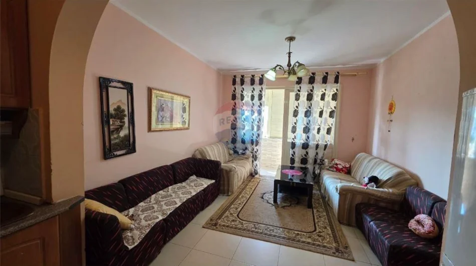 Vlore, shitet apartament 2+1 Kati 5, 90 m² 90.000 € (Rruga Ali Demi, Vlorë)
