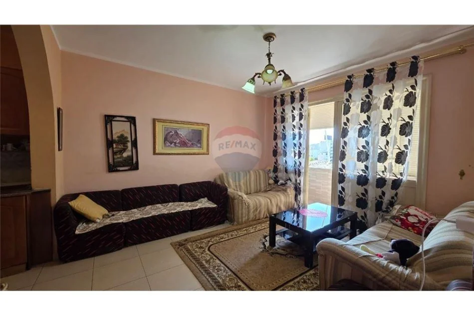 Vlore, shitet 2+1 Kati 5, 90 m² 93.000 € (Rruga Ali Demi,Vlore)