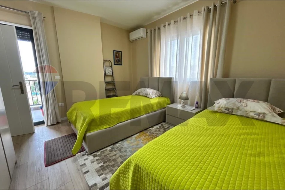 Vlore, shitet apartament 2+1 Kati 7, 99 m² 175.000 € (Rruga Gjergj Kastrioti (Transballkanike), Vlorë)