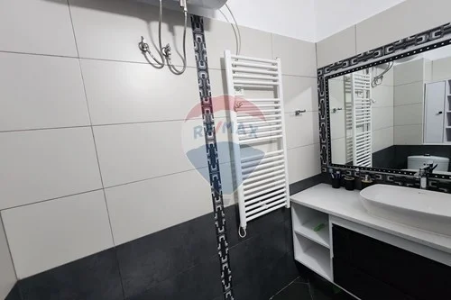 Tirane, jepet me qera 1+1 , 87 m² 600 € (Kodra e Diellit)