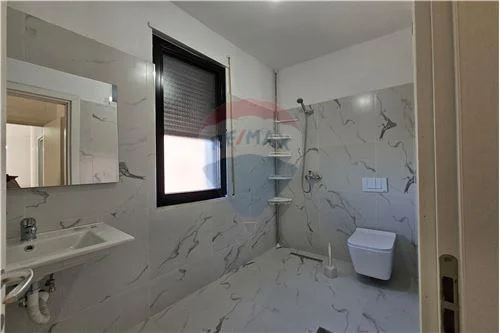 Tirane, jepet me qera 2+1 , 97 m² 600 € (Don Bosko, Shqipëri)