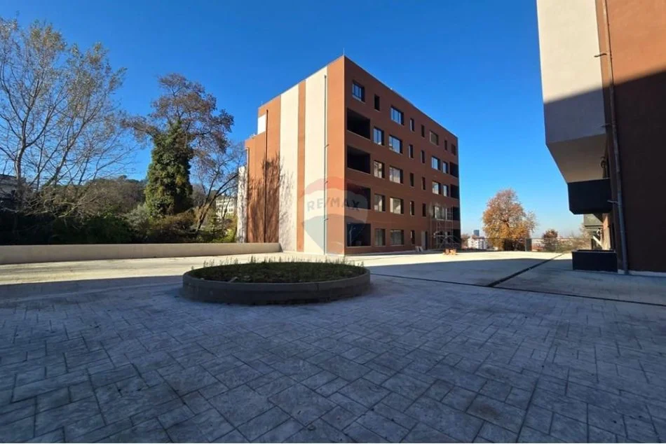 Tirane, shitet apartament 2+1 , 130 m² 221.000 € (Rruga e Elbasanit, Tiranë(ID: 530191006-1126)