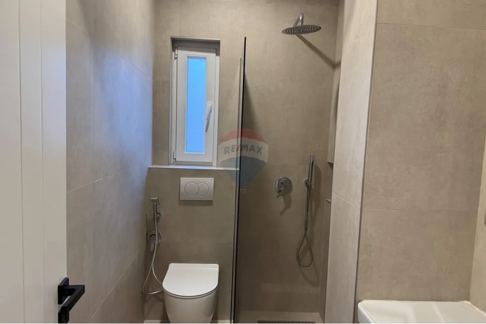 Tirane, shitet apartament , 36 m² 133.000 € 