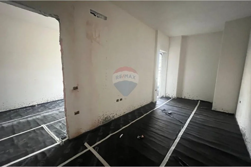 Tirane, shitet apartament 1+1 Kati 3, 71 m² 233.000 € (Rruga Rreshit Çollaku, Tiranë(ID: 530191031-735)