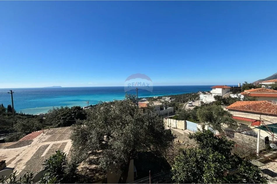Dhermi - Palase, shitet Vile ne plazh Vile 3 Katshe , 300 m² 580.000 € (Dhermi, Vlore)