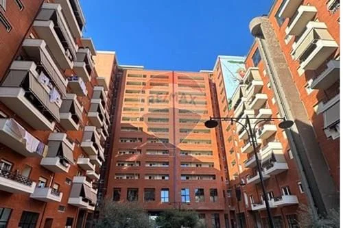 Tirane, shitet apartament 2+1 Kati 7, 87 m² 128.000 € (Yzberisht - Spitali Amerikan 3)