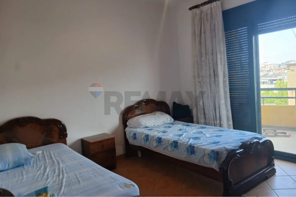 Vlore, shitet apartament 2+1+Ballkon Kati 5, 130 m² 165.000 € (Blv. Ismail Qemali,Conad, Vlore)