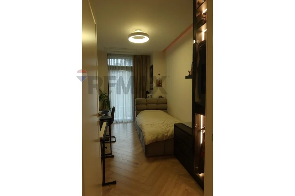 Tirane, shitet apartament 2+1 Kati 4, 127 m² 700.000 € (Lake View Residence, Tiranë)