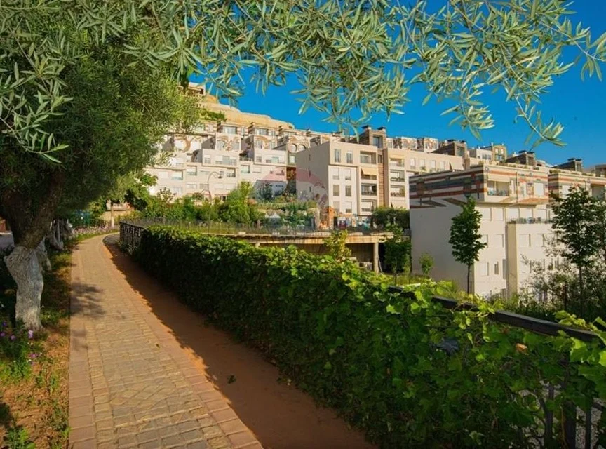 Tirane, shitet Vile 2 Katshe , 482 m² 925.000 € (Kodra e Diellit, Tiranë ID: 530581010-76)