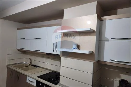 Tirane, jepet me qera apartament 1+1 , 65 m² 400 € (Kodra e Diellit, Shqipëri)