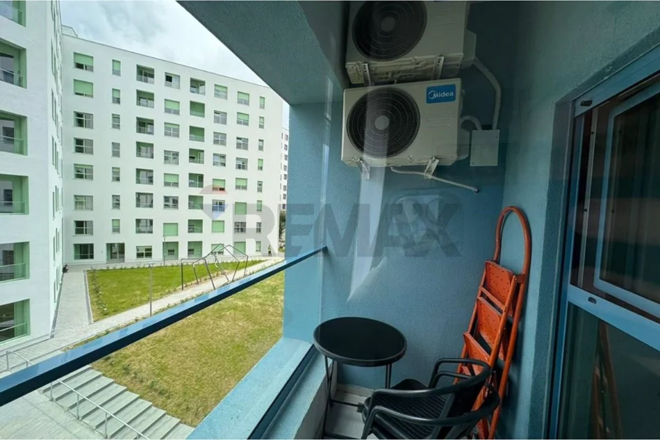 Ali Demi, Kompleksi Kadiu, Japim me Qira Apartament 1+1 - 420 Euro
