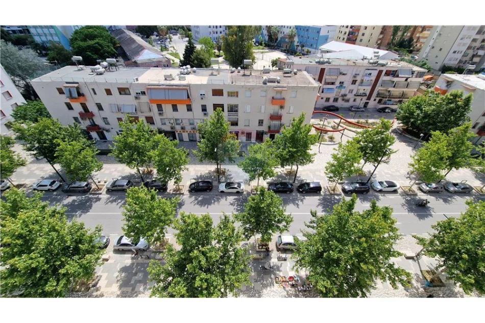 Vlore, shitet apartament 2+1 Kati 5, 155 m² 217.000 € (Blv.Ismail Qmali, Vlore)