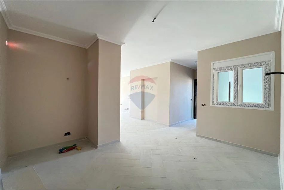 Vlore, shitet apartament+verande | Penthouse 2+1 , 147.600 € 