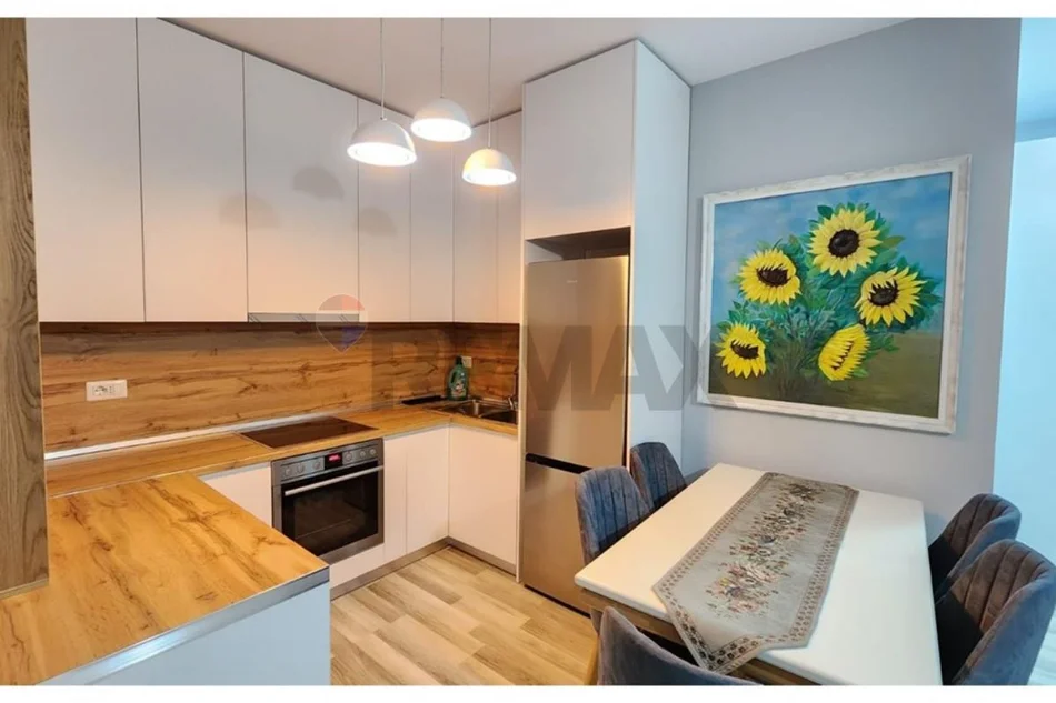 Tirane, jepet me qera apartament 1+1 Kati 6, 57 m² 500 € 