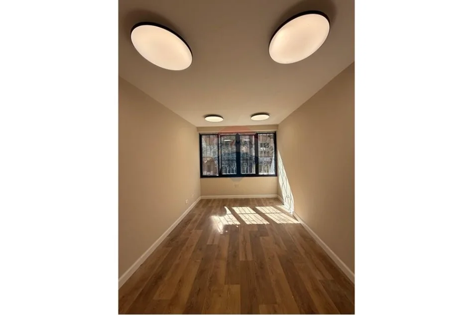 Tirane, shitet apartament , 110 m² 252.000 € (Rruga Margarita Tutulani, Tiranë)