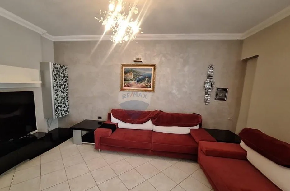 Tirane, shitet apartament 2+1 Kati 3, 119 m² 220.000 € (Rruga Dritan Hoxha ID: 530411012-187)