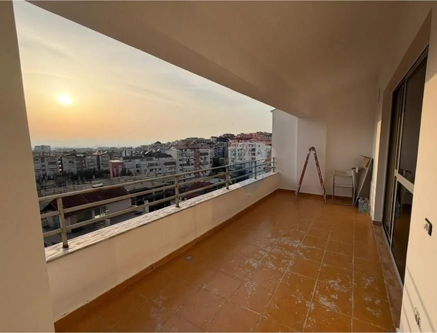 Tirane, shitet apartament 2+1 Kati 7, 128 m² 142.000 € (FRESK ID: 530581007-120)
