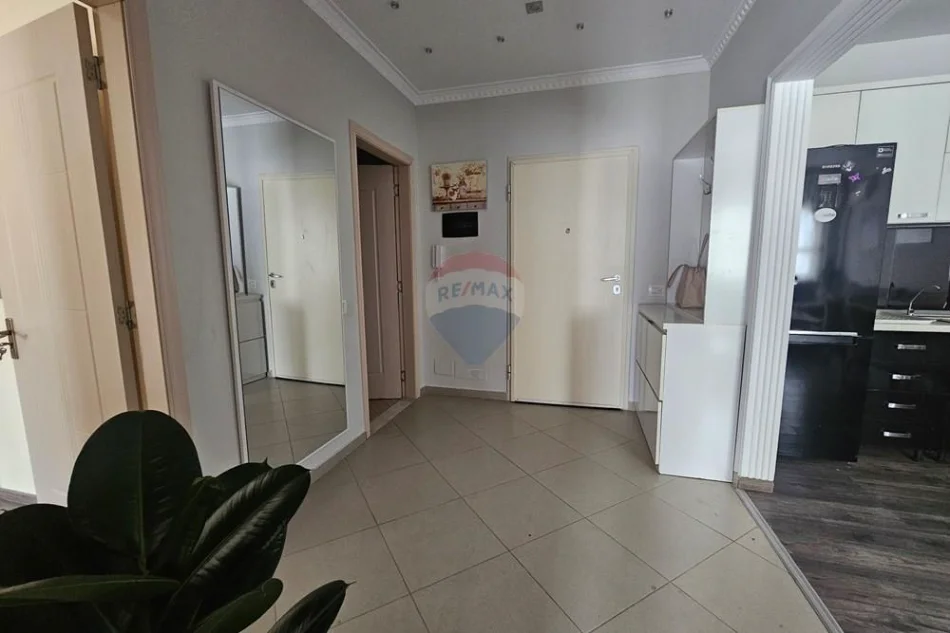 Tirane, shitet apartament 2+1 Kati 5, 93 m² 258.000 € (Rruga Bilal Sina, Kopshti Zologjik)