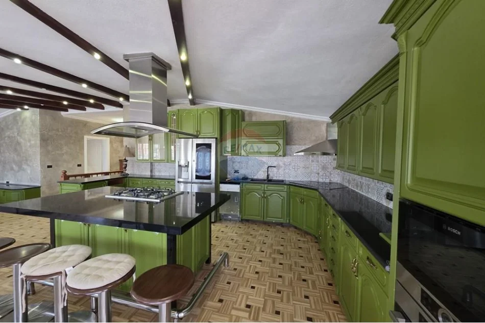Tirane, shitet apartament+verande | Penthouse 4+1 , 330 m² 800.000 € (Lake View, Tiranë)