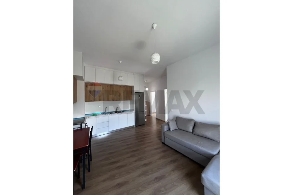Tirane, shitet apartament , 75 m² 134.000 € 