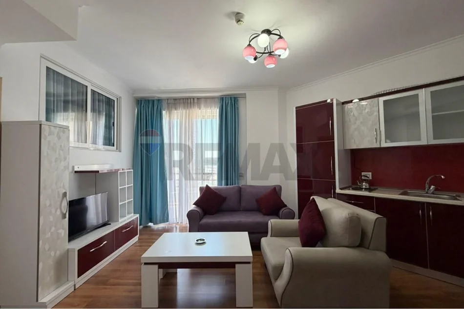 Tirane, shitet apartament , 84 m² 121.380 € 