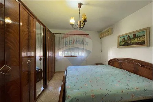 Tirane, jepet me qera apartament 2+1 Kati 4, 70 m² 450 € (Brryli - Materniteti i Ri, Shqipëri)