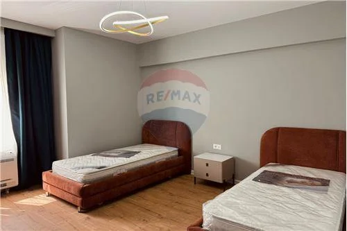 Tirane, jepet me qera apartament 2+1 , 128 m² 1.000 € (Lunder, Shqipëri)