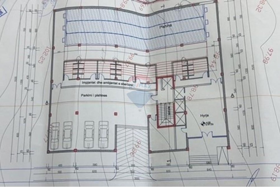 Tirane, shitet apartament , 729 m² 900.000 € (Liqeni I Thatë, Tiranë)