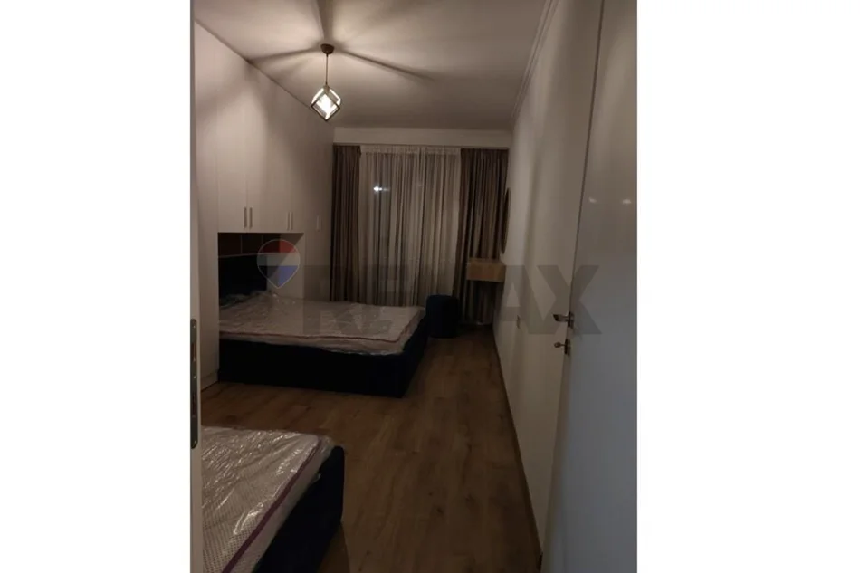 Tirane, shitet apartament 1+1 , 60 m² (Turdiu)
