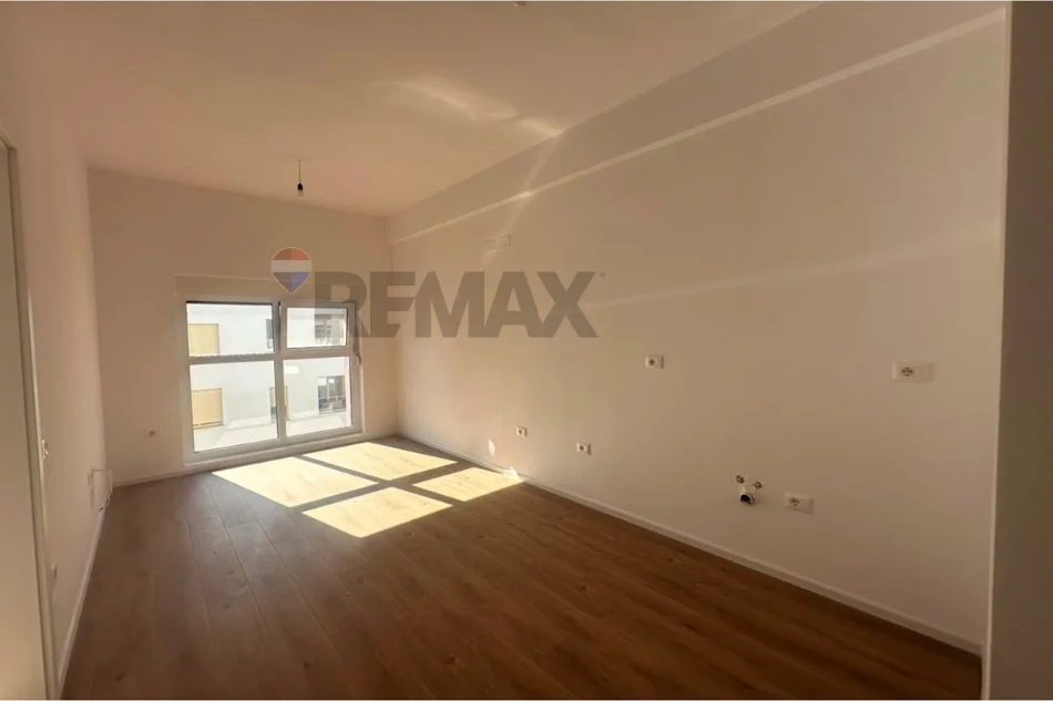 Tirane, shitet apartament , 47 m² 71.000 € 