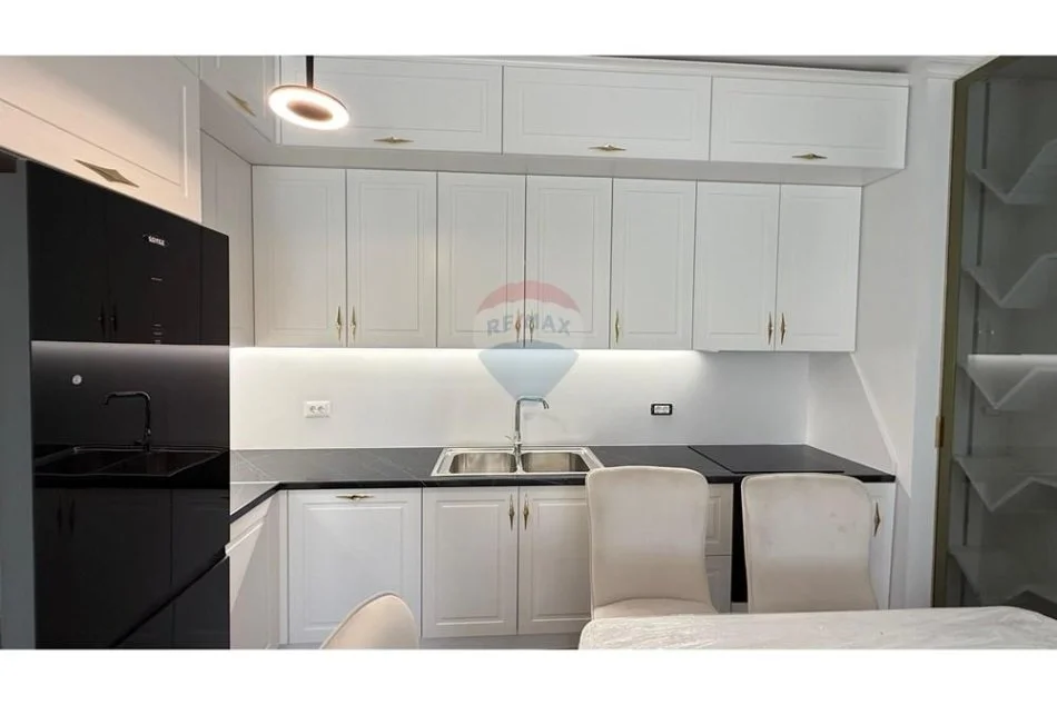 Jepet apartament 2+1 me qira prane Kodres se Diellit!