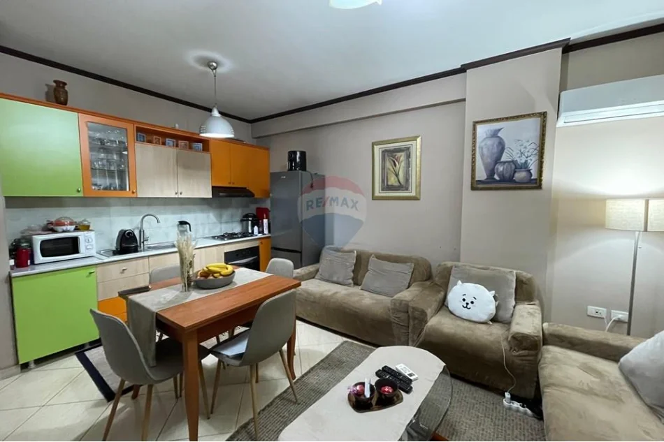 Tirane, shitet apartament 2+1 Kati 3, 113 m² 310.000 € (Komunës së Parisit(ID: 530551001-260))