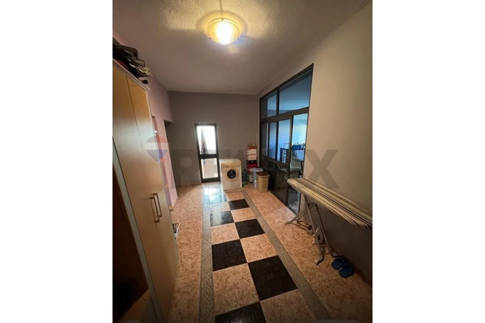 Tirane, shitet apartament 2+1+Aneks+Ballkon Kati 1, 123 m² 196.000 € (rruga Ali Visha)