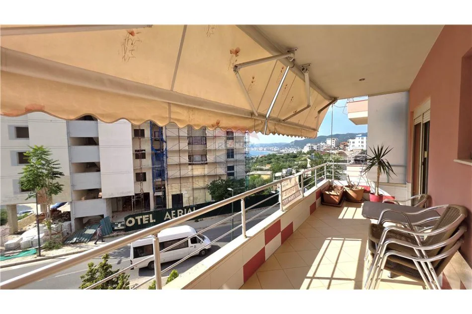 Vlore, shitet apartament 1+1+Ballkon Kati 3, 92 m² 157.000 € (Rruga Dhimitër Konomi, Vlore)