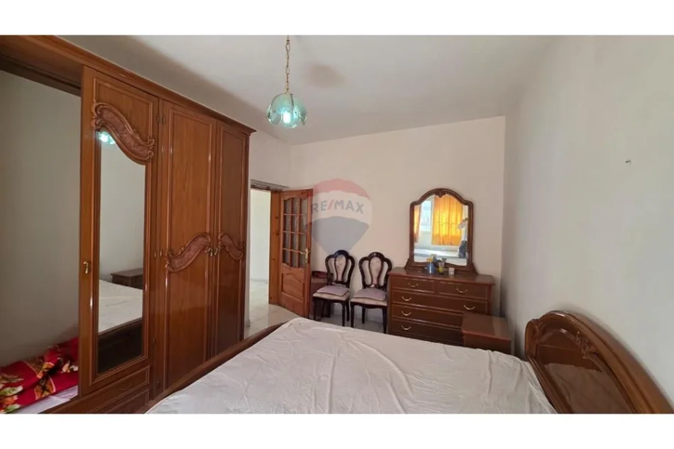 Vlore, shitet apartament 1+1 Kati 2, 64 m² 57.000 € (Topana, Vlore)