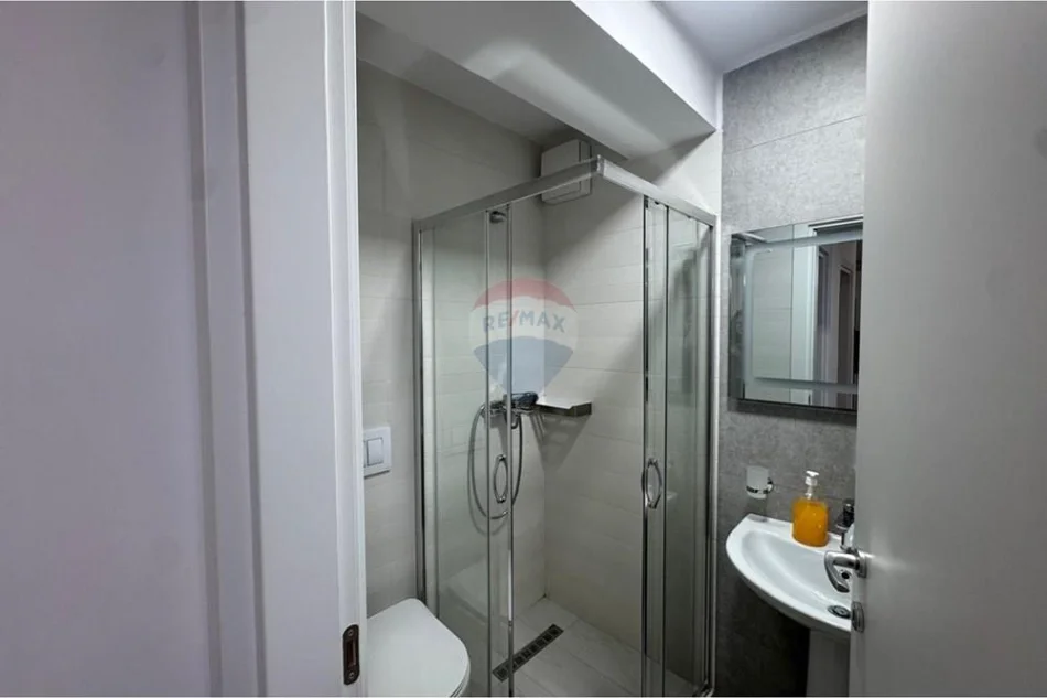 Tirane, shitet apartament 2+1 Kati 2, 80 m² 200.000 € (besnik Sykja)